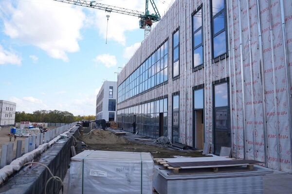 Роман Скляр ознакомился с ходом строительства Национального университета спорта в Астане Роман Скляр ознакомился с ходом строительства Национального университета спорта в Астане - Sputnik Казахстан