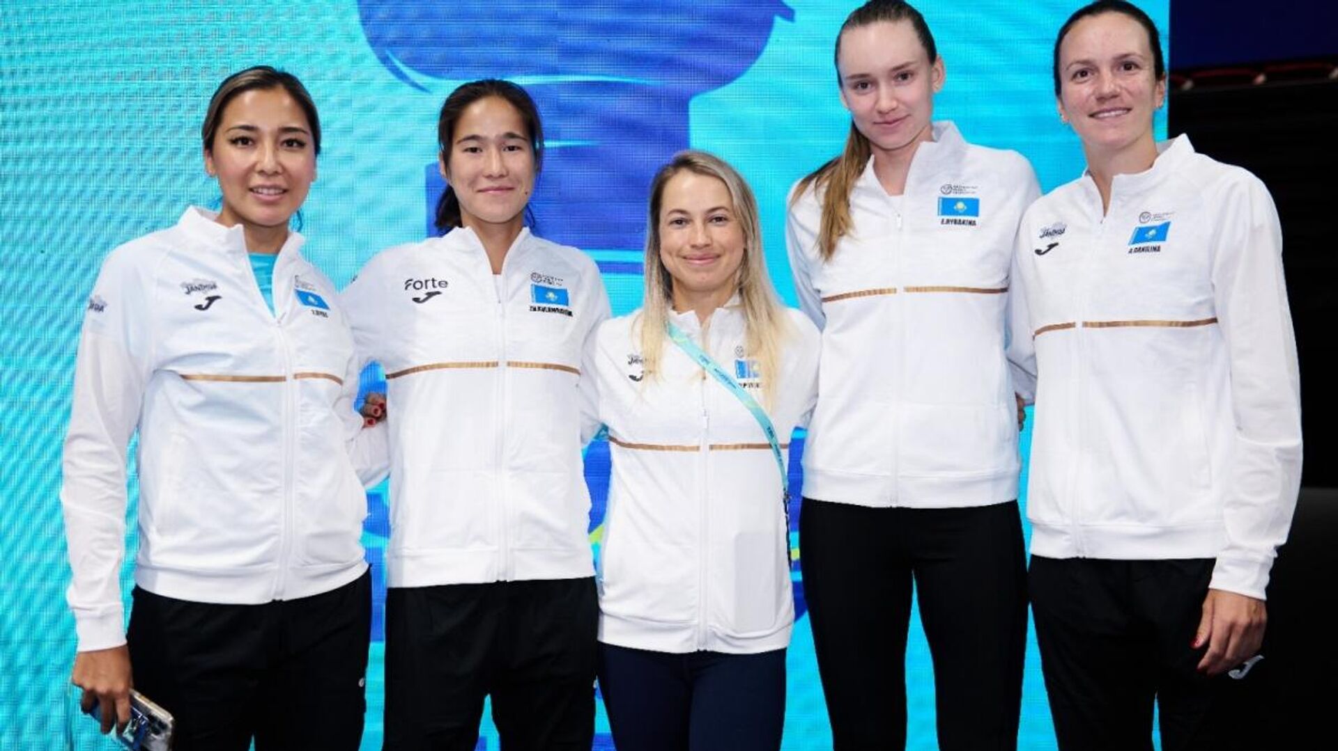 Сборная Казахстана по теннису на Кубке Билли Джин Кинг Сборная Казахстана по теннису на Кубке Билли Джин Кинг - Sputnik Казахстан, 1920, 18.09.2025