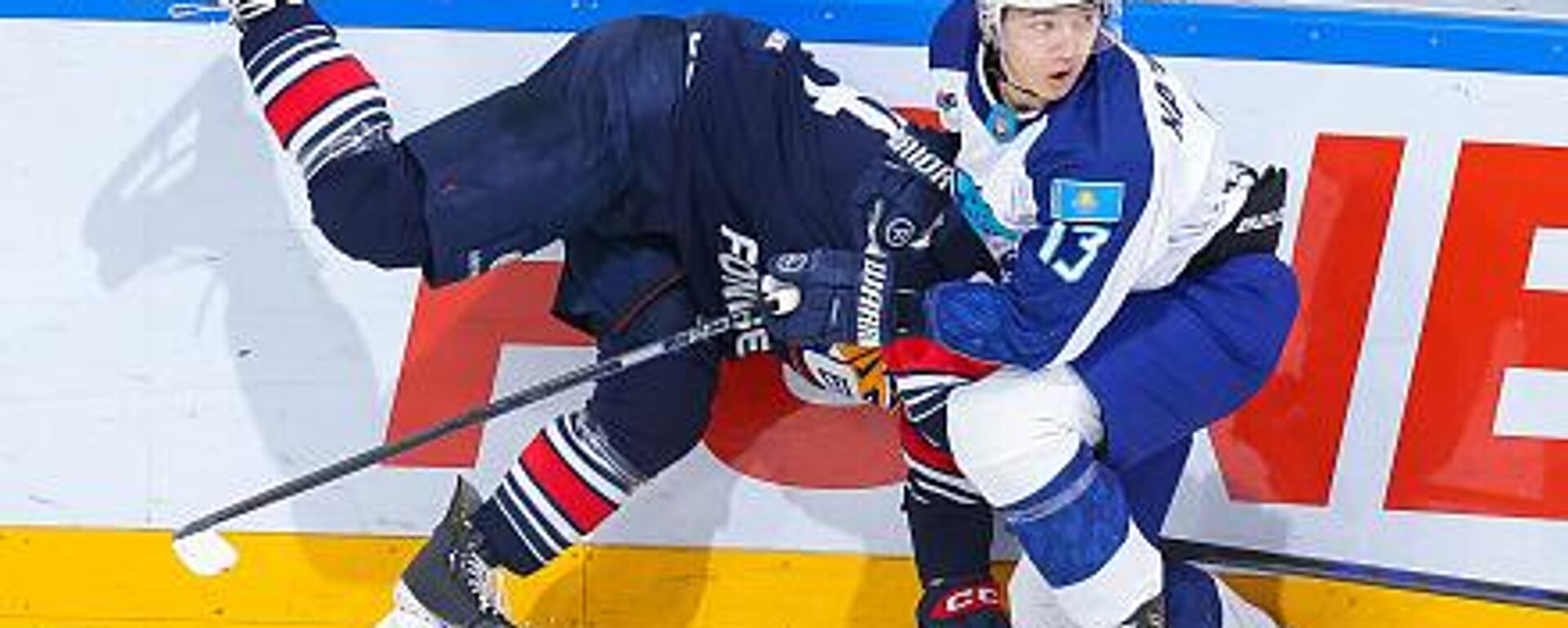 Матч ХК Барыс и ХК Металлург - Sputnik Казахстан, 1920, 19.09.2025