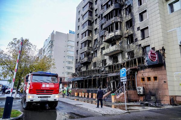 Последствия пожара в ресторане, расположенном в многоэтажном доме в Астане - Sputnik Казахстан