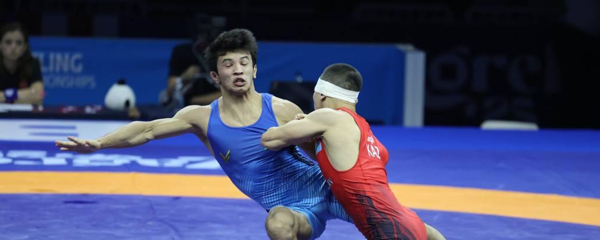 Айдос Султангали завоевал золото чемпионата мира по греко-римской борьбе - Sputnik Казахстан, 1920, 20.09.2025