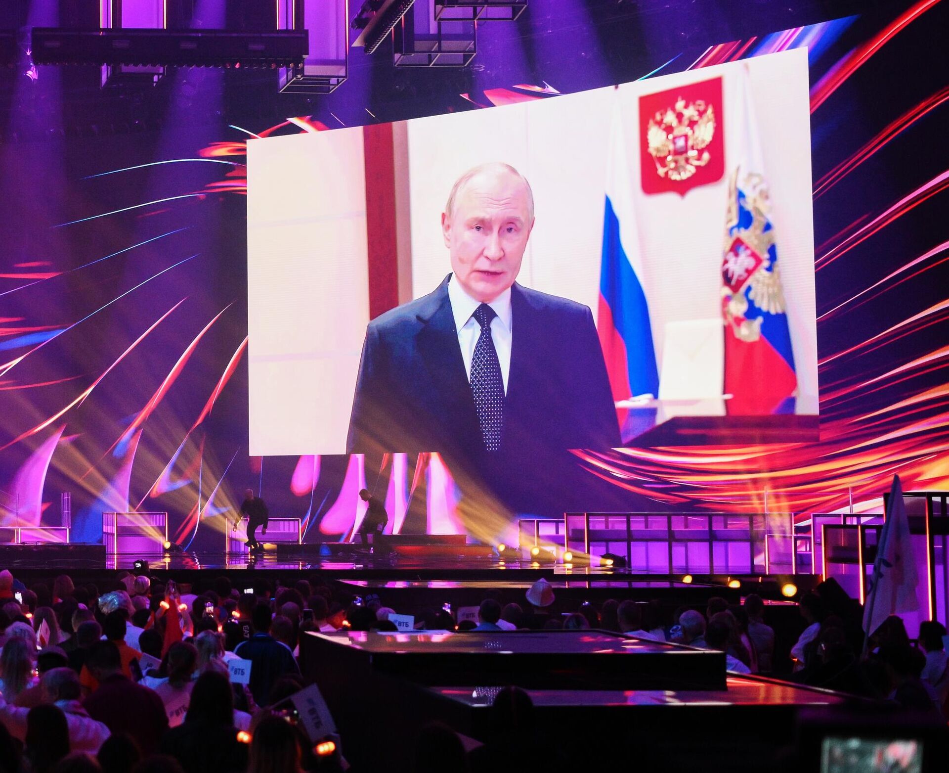 Видеообращение президента РФ Владимира Путина к участникам международного музыкального конкурса Интервидение в Москве - Sputnik Казахстан, 1920, 20.09.2025