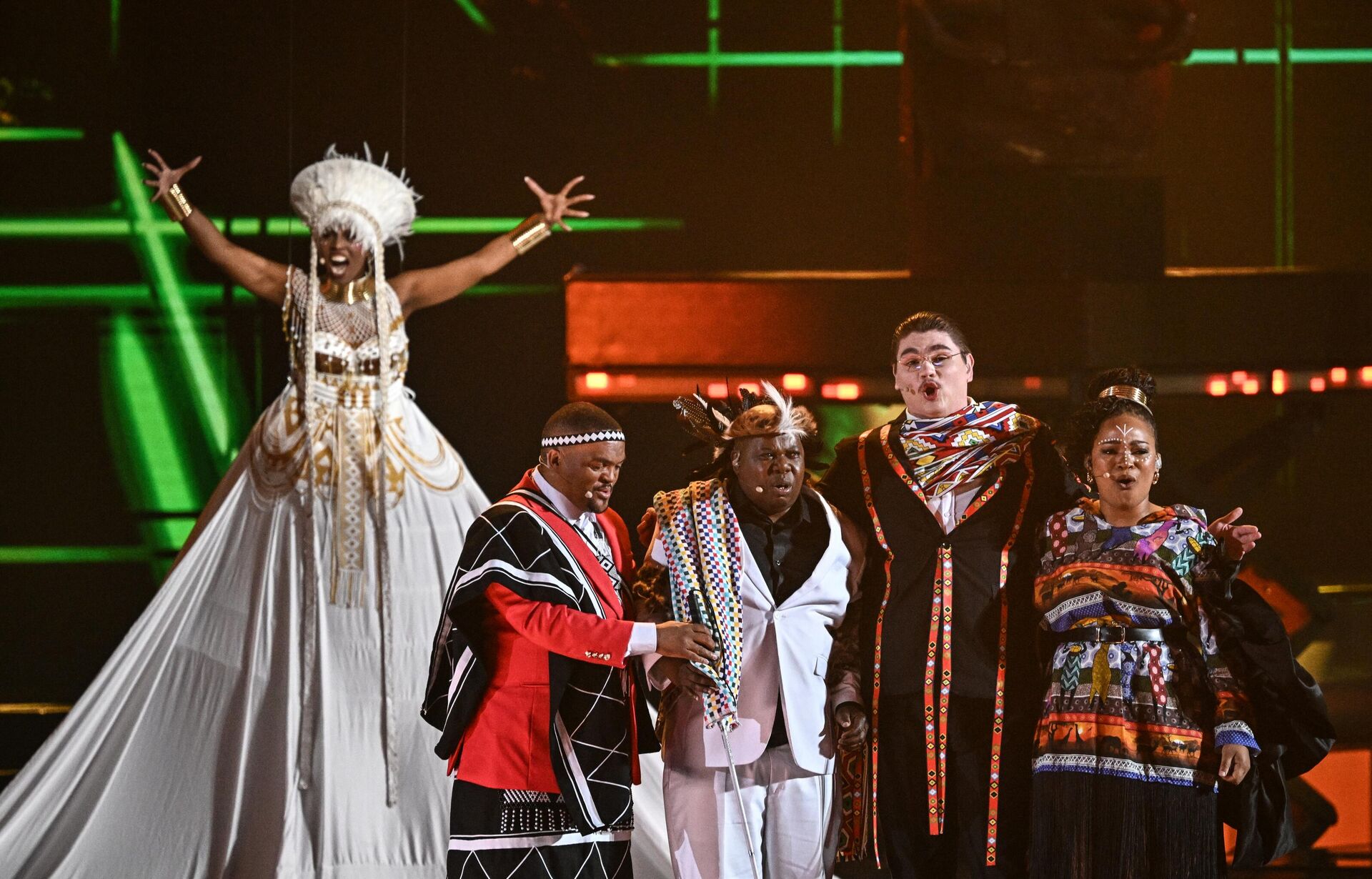 Группа Mzansi Jikelele (ЮАР) выступает на международном музыкальном конкурсе Интервидение - Sputnik Казахстан, 1920, 20.09.2025