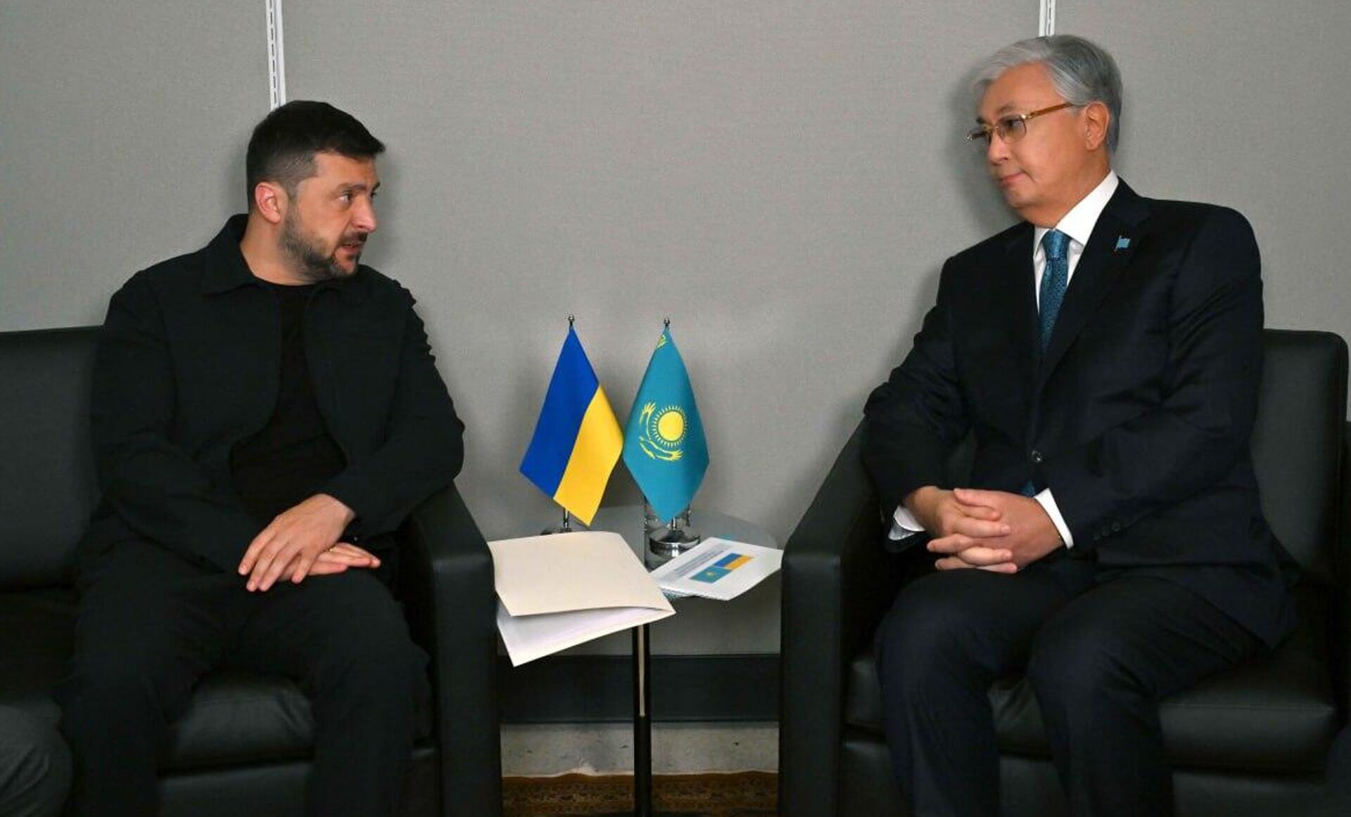 Встреча Владимира Зеленского и Касым-Жомарта Токаева в Нью-Йорке - Sputnik Казахстан, 1920, 23.09.2025