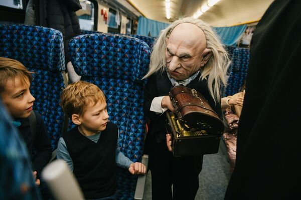 АО Пассажирские перевозки  запускает поезд Гарри Поттера - Sputnik Казахстан