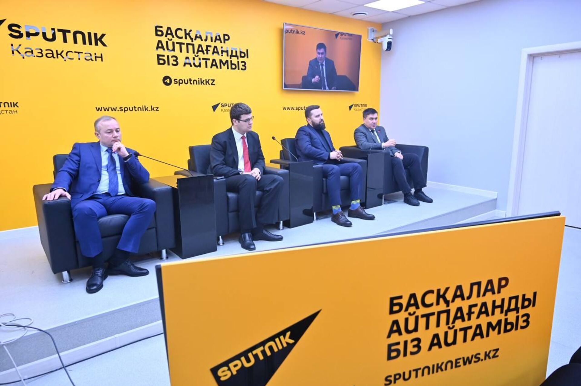  Круглый стол об интеграционных процессах на просторах Евразии  - Sputnik Казахстан, 1920, 24.09.2025