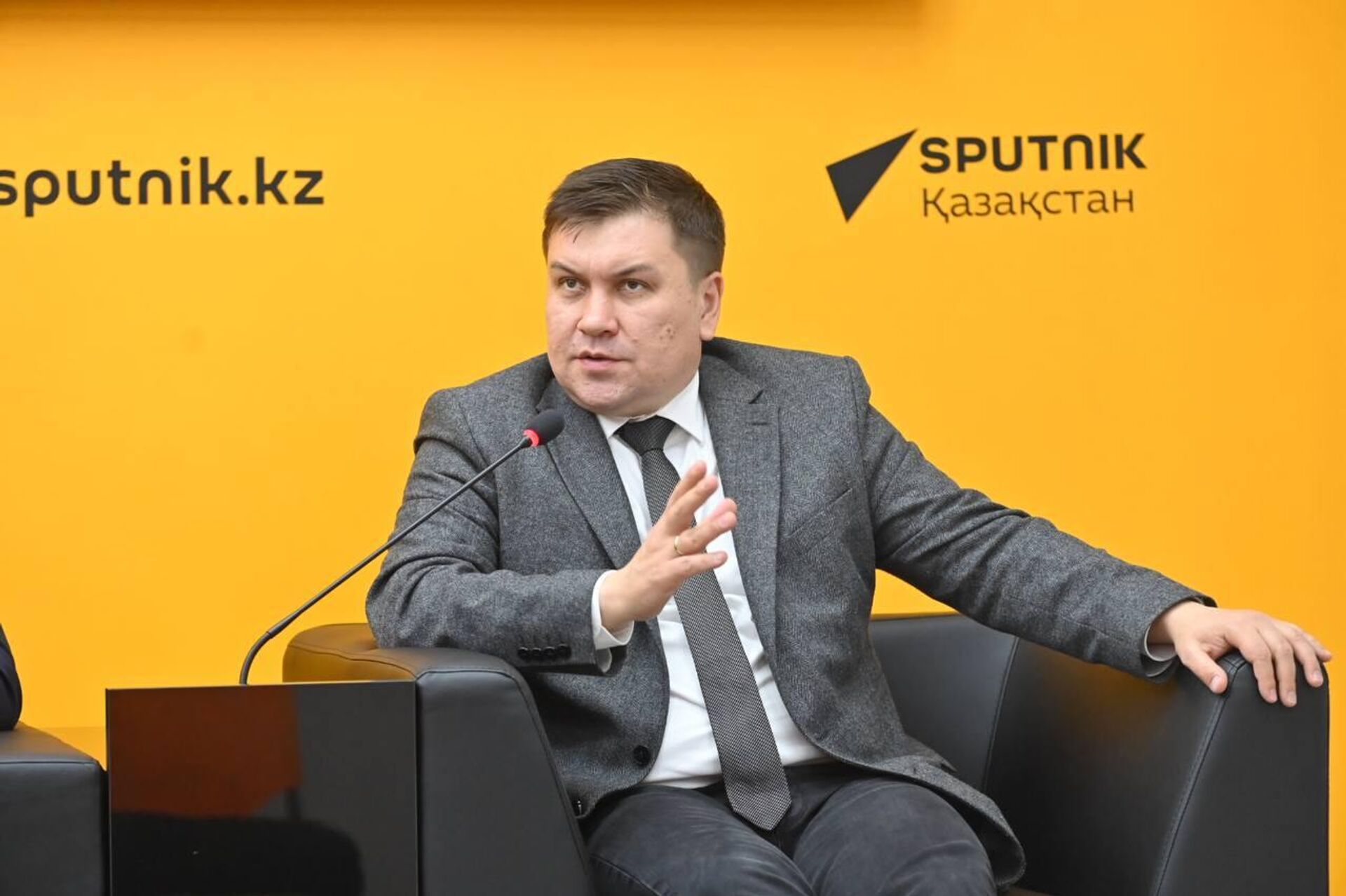 Алибек Тажибаев - Sputnik Казахстан, 1920, 13.11.2025