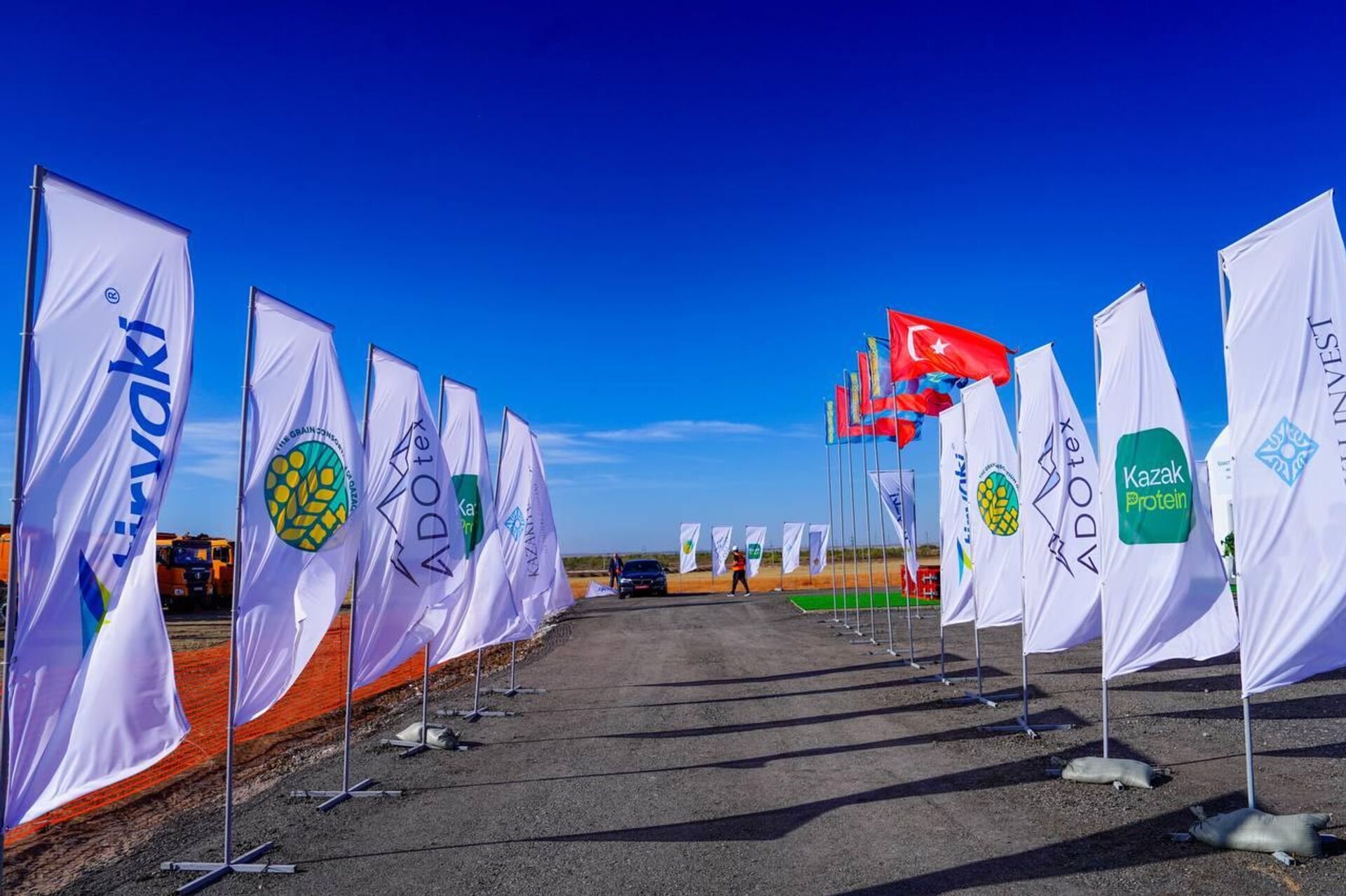 В Астане начали строительства агрокомплекса по переработке зерновых и бобовых  - Sputnik Қазақстан, 1920, 25.09.2025