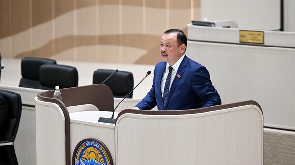 Парламент Кыргызстана объявил о самороспуске  - Sputnik Казахстан