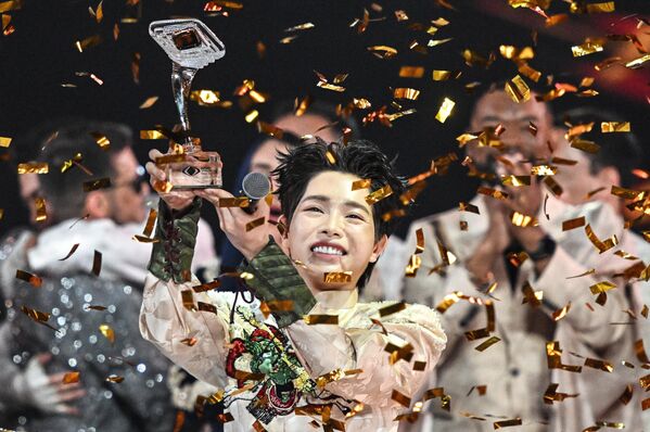 Победитель международного музыкального конкурса &quot;Интервидение&quot; в Москве Дык Фук, Вьетнам. - Sputnik Казахстан