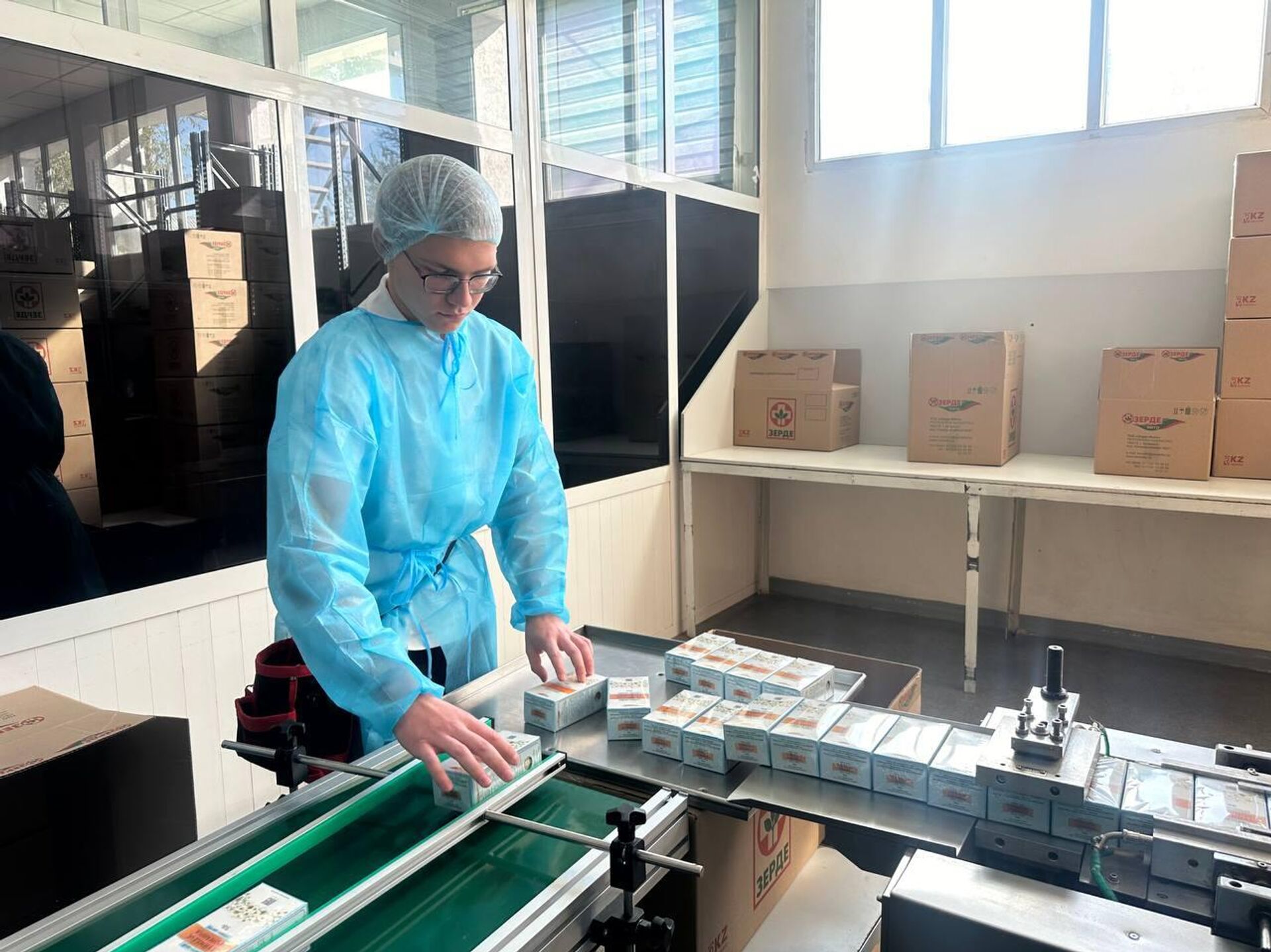 Маркировка БАДов в Казахстане в пилотном режиме - Sputnik Казахстан, 1920, 26.09.2025