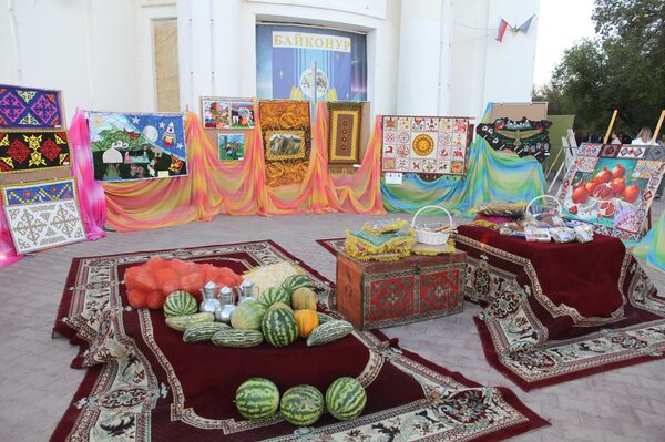 VIII Городской фестиваль Дружба народов! в Байконуре - Sputnik Казахстан