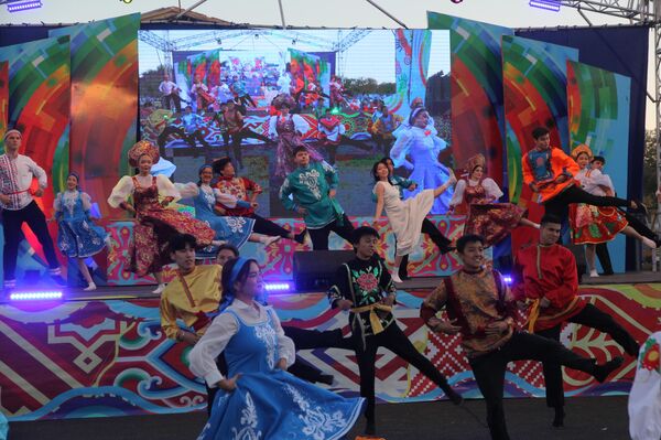 VIII Городской фестиваль Дружба народов! в Байконуре - Sputnik Казахстан