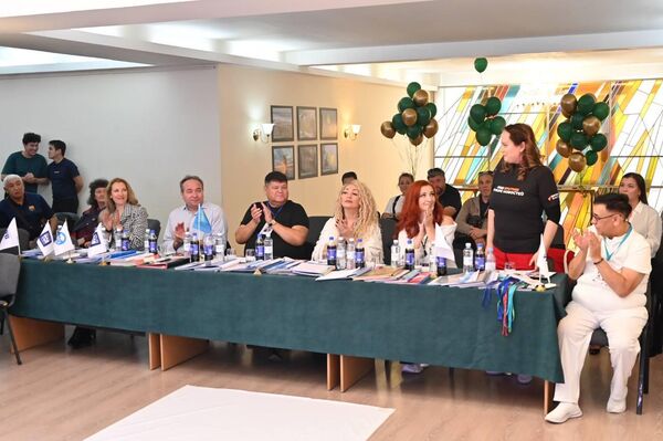 Фестиваль Fashion Housе Kazakhstan -2025 в Русском доме в Астане - Sputnik Казахстан