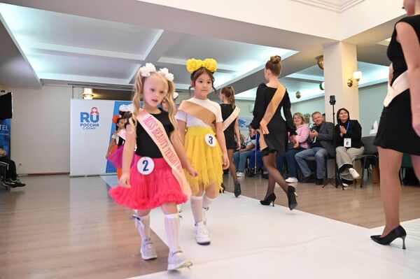 Фестиваль Fashion Housе Kazakhstan -2025 в Русском доме в Астане - Sputnik Казахстан