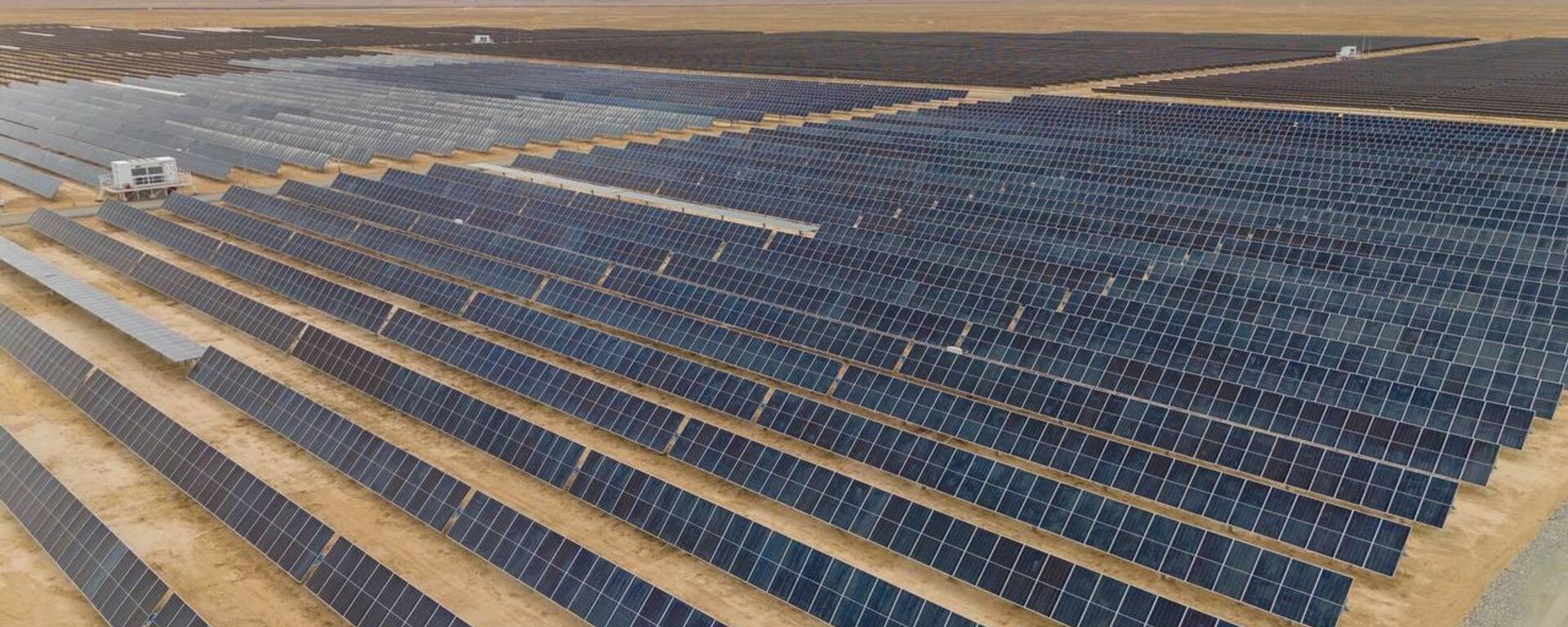 Жаңаөзенде күн электр станциясы іске қосылды - Sputnik Қазақстан, 1920, 28.09.2025