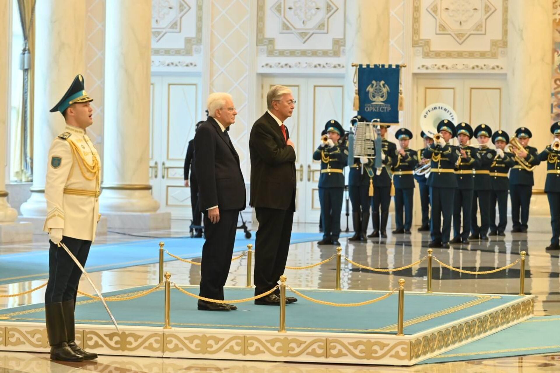 В Астану с официальным визитом прибыл президент Италии Серджо Матарелла - Sputnik Казахстан, 1920, 29.09.2025