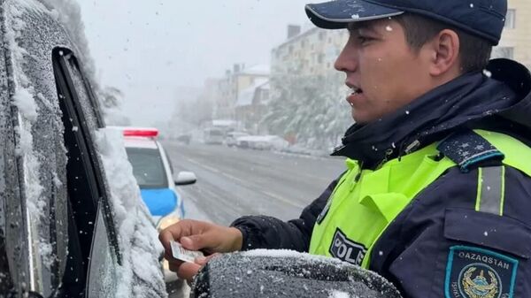 Астанада бір тәулікте жолда 800 құқық бұзушылық анықталды - Sputnik Қазақстан
