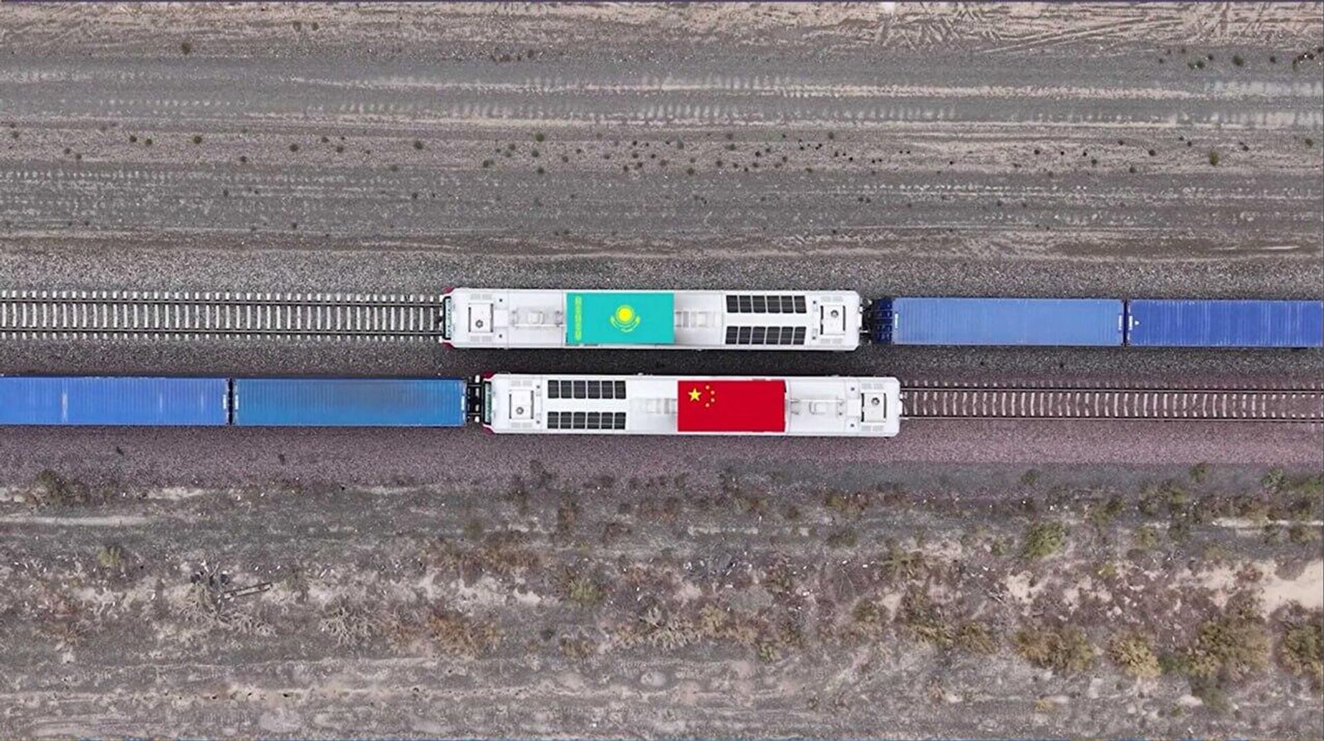 Токаев запустил вторую линию железной дороги Достык – Мойынты - Sputnik Казахстан, 1920, 30.09.2025