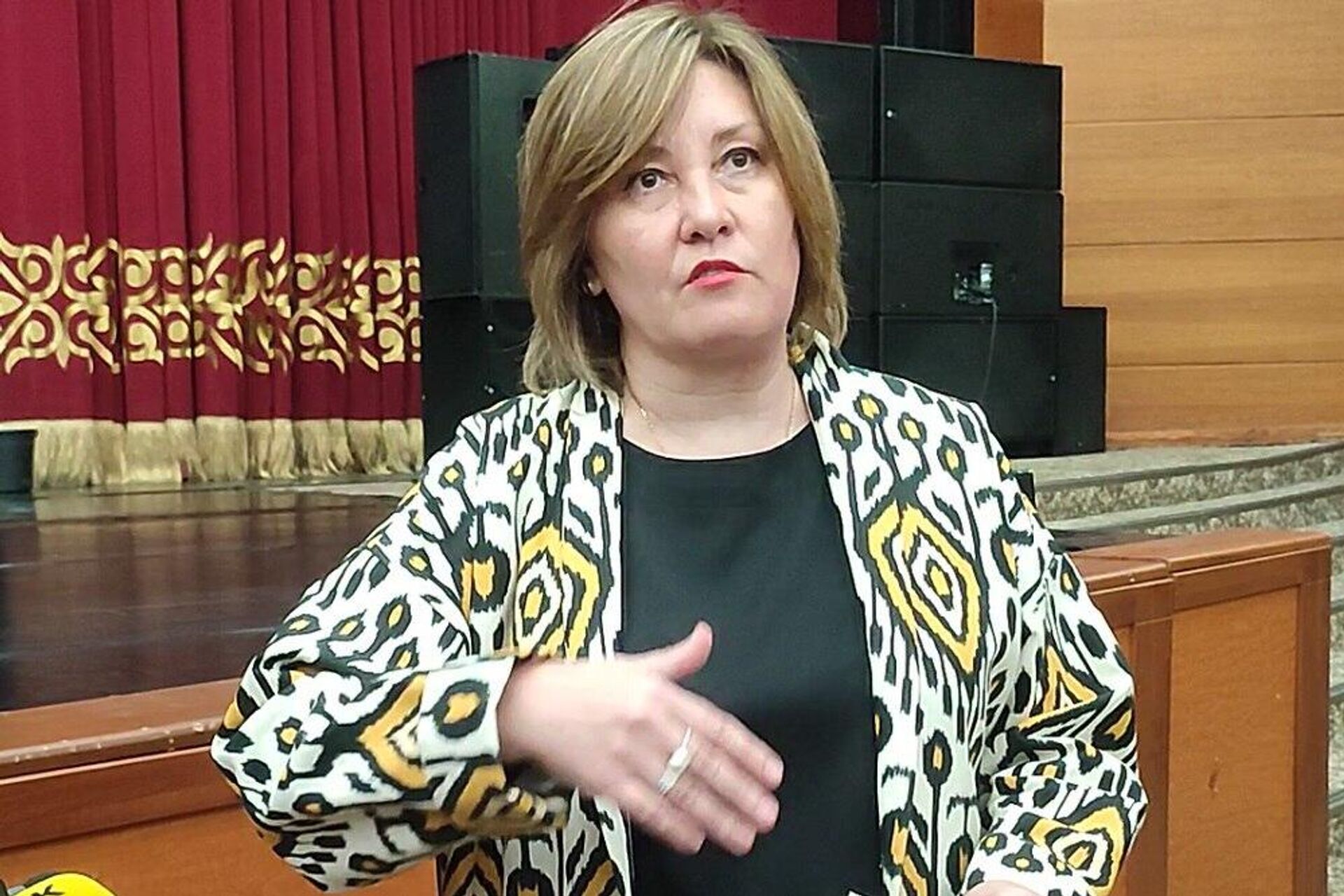 Заместитель директора Государственного академического русского театра для детей и юношества имени Наталии Сац Анна Кузембаева - Sputnik Казахстан, 1920, 01.10.2025