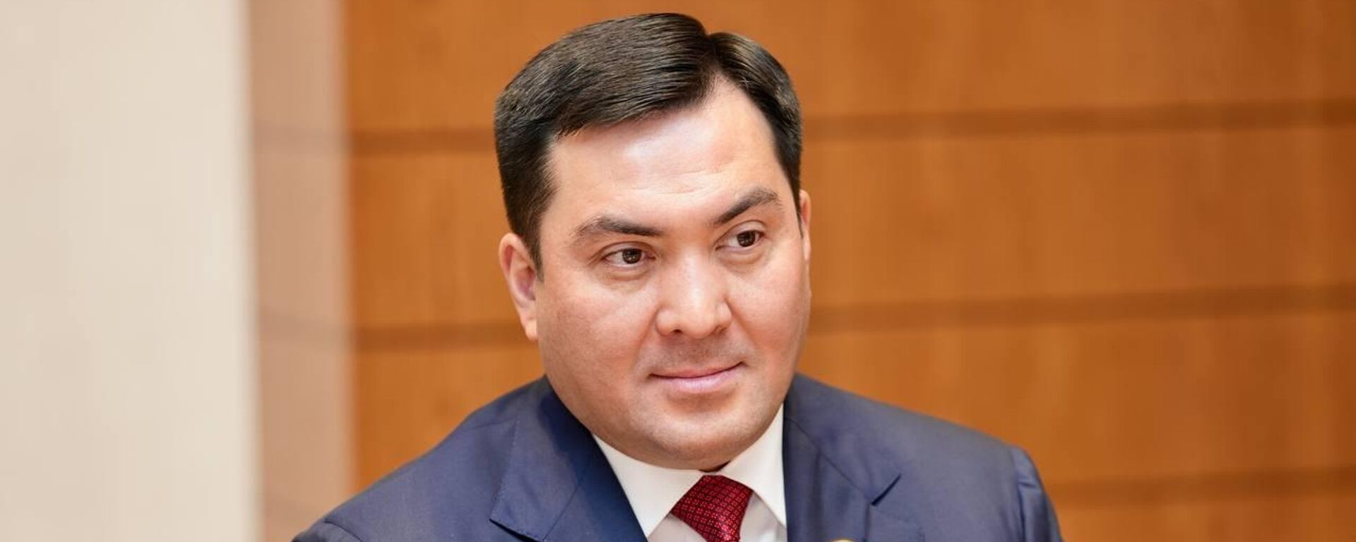 Министр энергетики Казахстана Ерлан Аккенженов  - Sputnik Казахстан, 1920, 02.12.2025