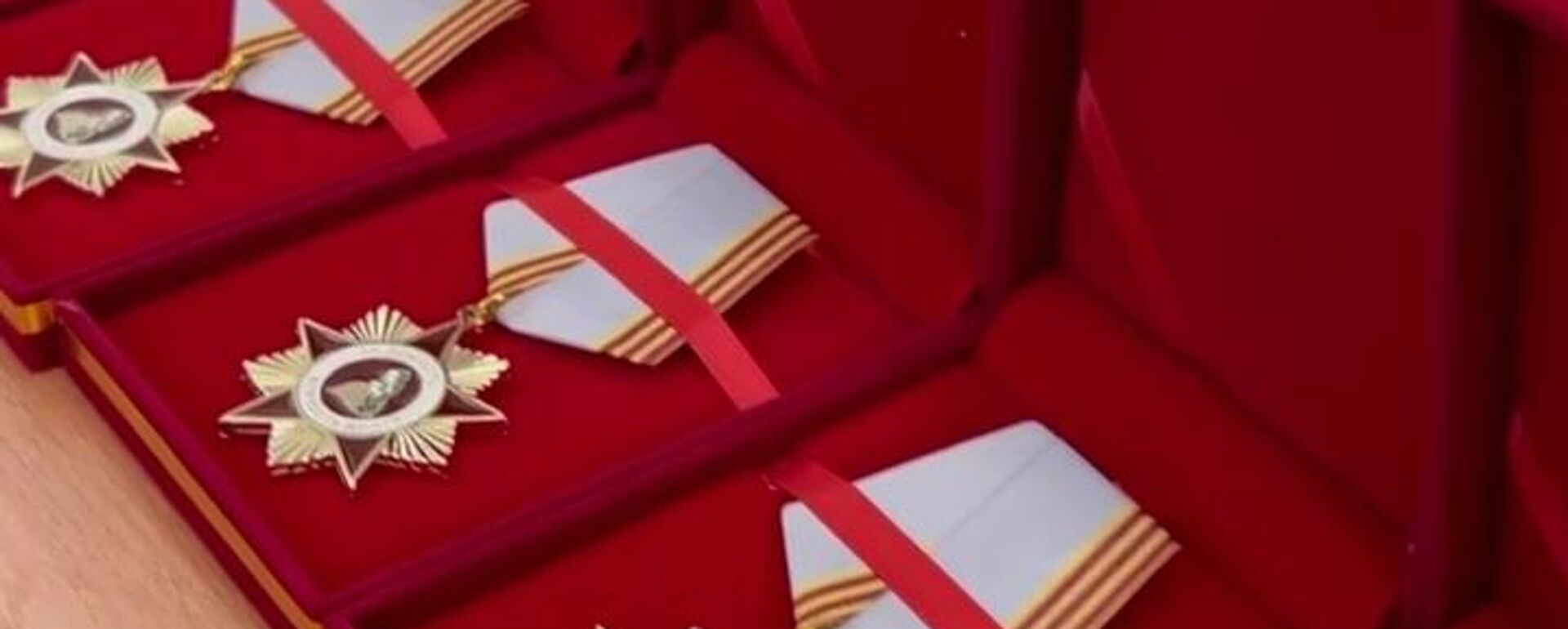 В Русском доме в Астане бойцов Великой Отечественной посмертно наградили особыми медалями В Русском доме в Астане бойцов Великой Отечественной посмертно наградили особыми медалями - Sputnik Казахстан, 1920, 02.10.2025