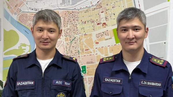 Братья-близнецы служат в МЧС Казахстана - Sputnik Казахстан