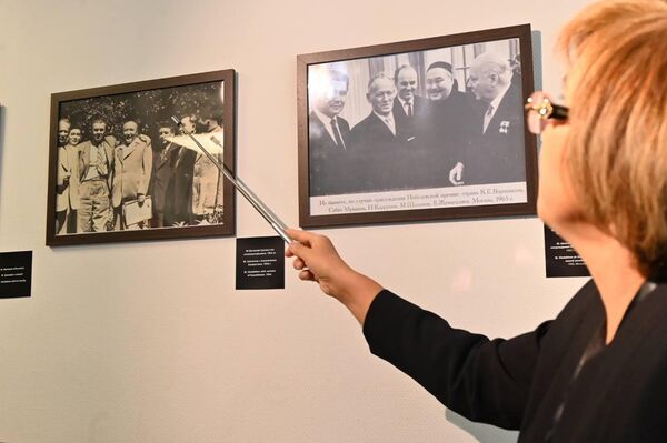 От Тихого Дона к степям Урала. В Нацмузее Казахстана открылась выставка, посвященная Пушкину и Шолохову - Sputnik Казахстан