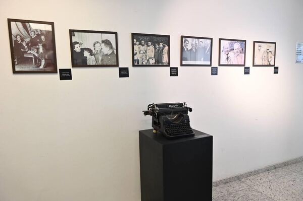 От Тихого Дона к степям Урала. В Нацмузее Казахстана открылась выставка, посвященная Пушкину и Шолохову - Sputnik Казахстан