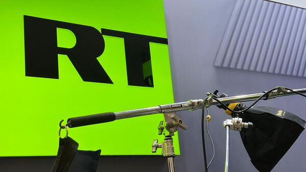 Логотип телеканала RT - Sputnik Казахстан