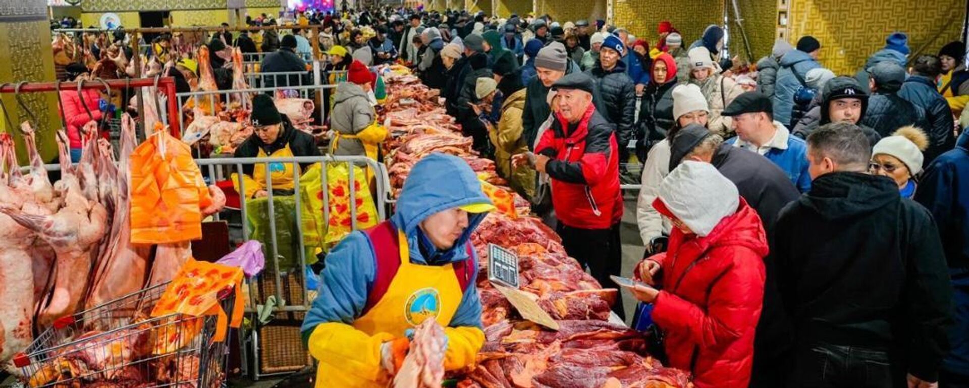 Азық-түлік жәрмеңкесі - Sputnik Қазақстан, 1920, 05.11.2025