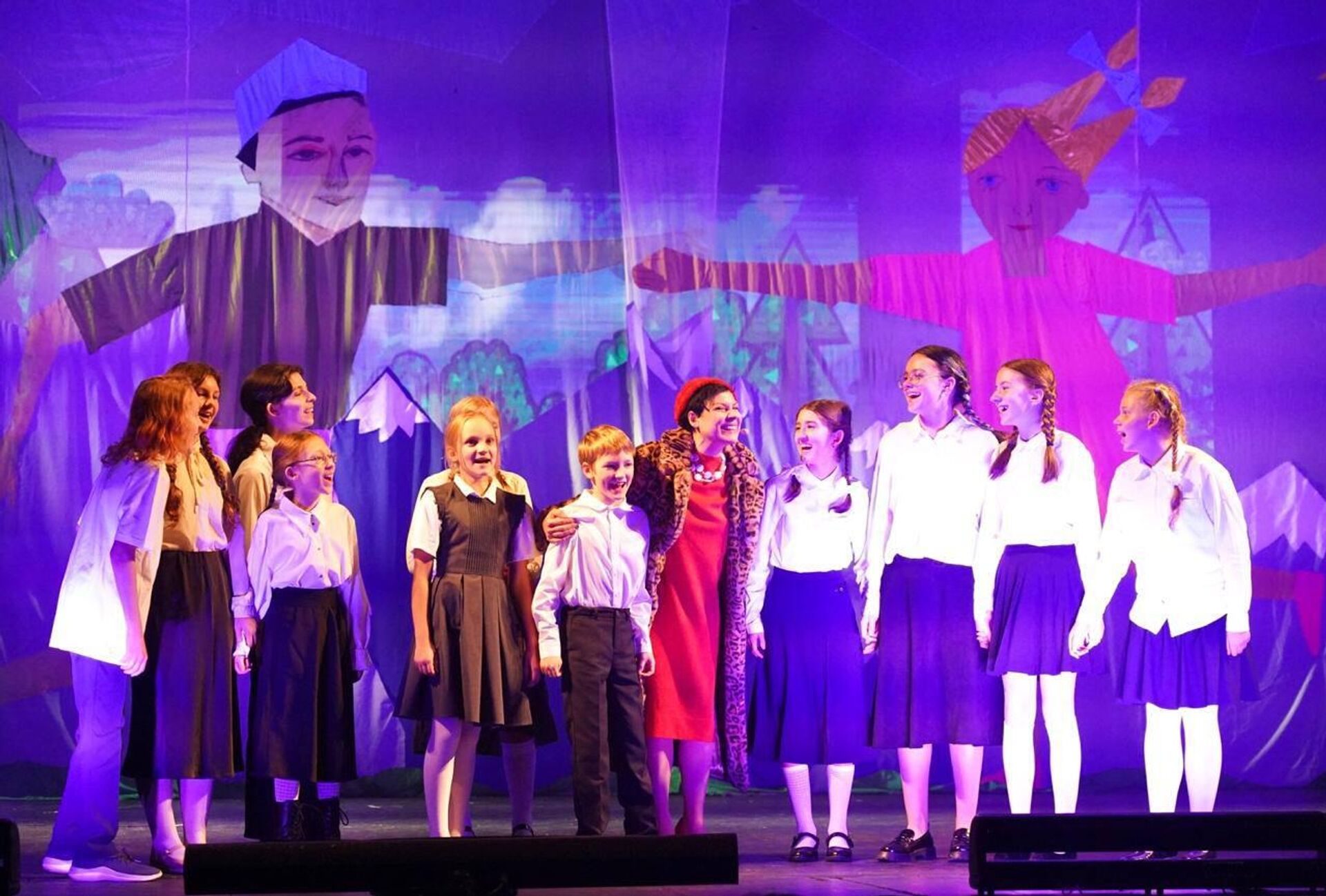 Гастроли театра имени Наталии Сац из Алматы в России - Sputnik Казахстан, 1920, 18.10.2025