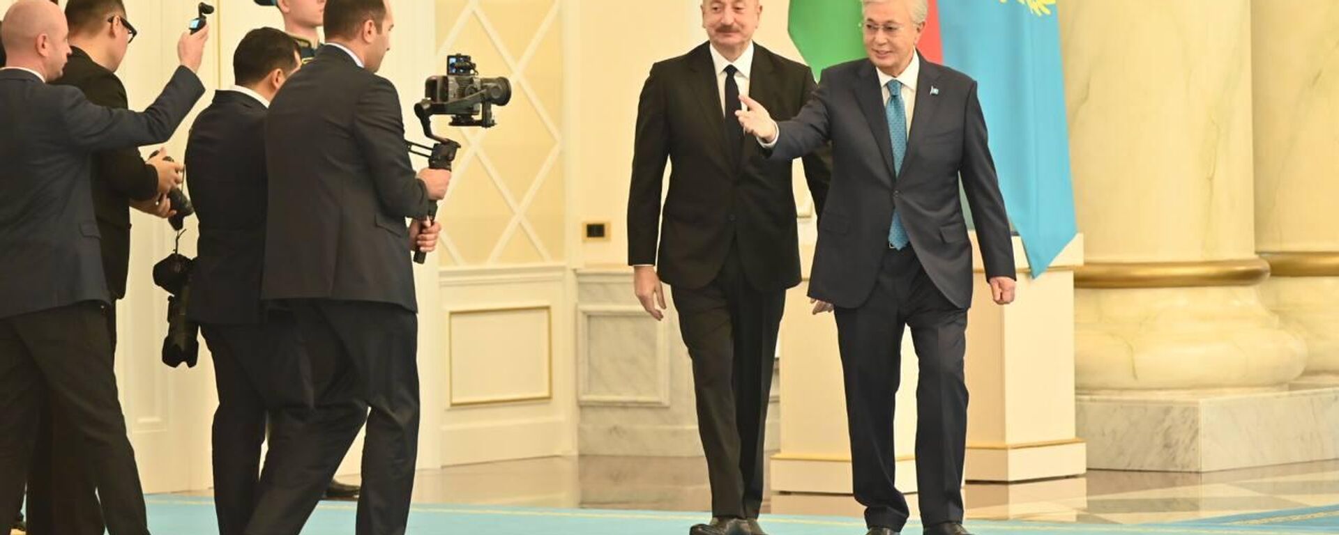 Тоқаев Әзербайжан президентін Ақордада қарсы алды - Sputnik Қазақстан, 1920, 21.10.2025