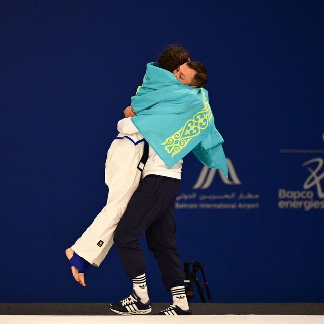 Виктория Чернышевамен порно Балеринаның секс позициясы туралы бейне