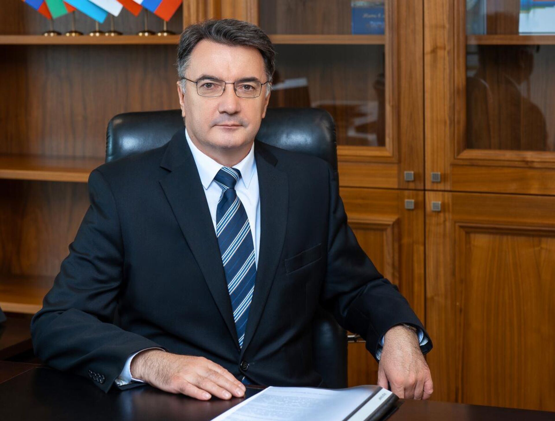 Владимир Серпиков - директор департамента торговой политики ЕЭК  - Sputnik Казахстан, 1920, 27.10.2025