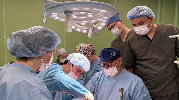 Алматы дәрігерлері - Sputnik Қазақстан