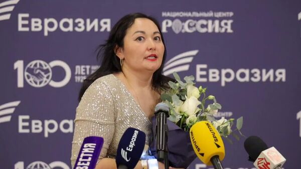 Кардиолог из Казахстана Асемгуль Макжанова стала победителем в номинации Дело сердца: лечить на премии Евразия  - Sputnik Қазақстан