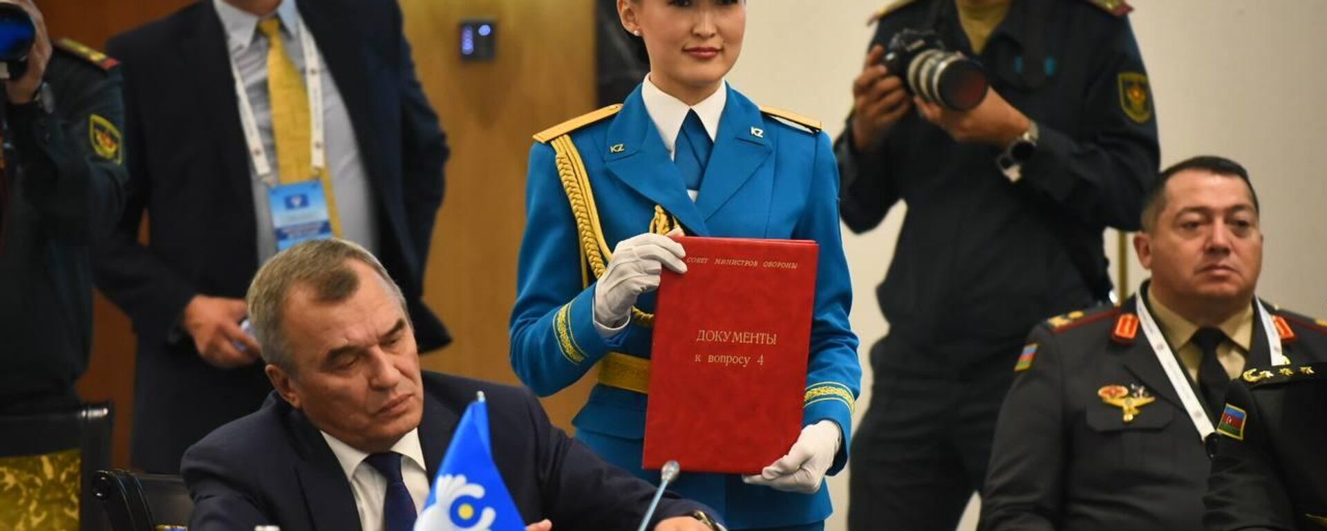 Церемония подписания документов в рамках 85-го заседания Совета министров обороны государств СНГ - Sputnik Казахстан, 1920, 31.10.2025