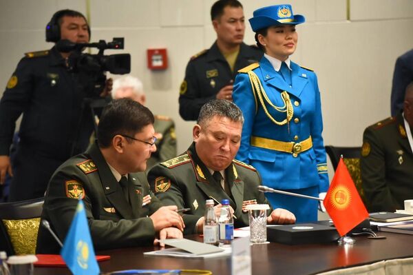 Церемония подписания документов в рамках 85-го заседания Совета министров обороны государств - участников СНГ Церемония подписания документов в рамках 85-го заседания Совета министров обороны государств - участников СНГ - Sputnik Казахстан