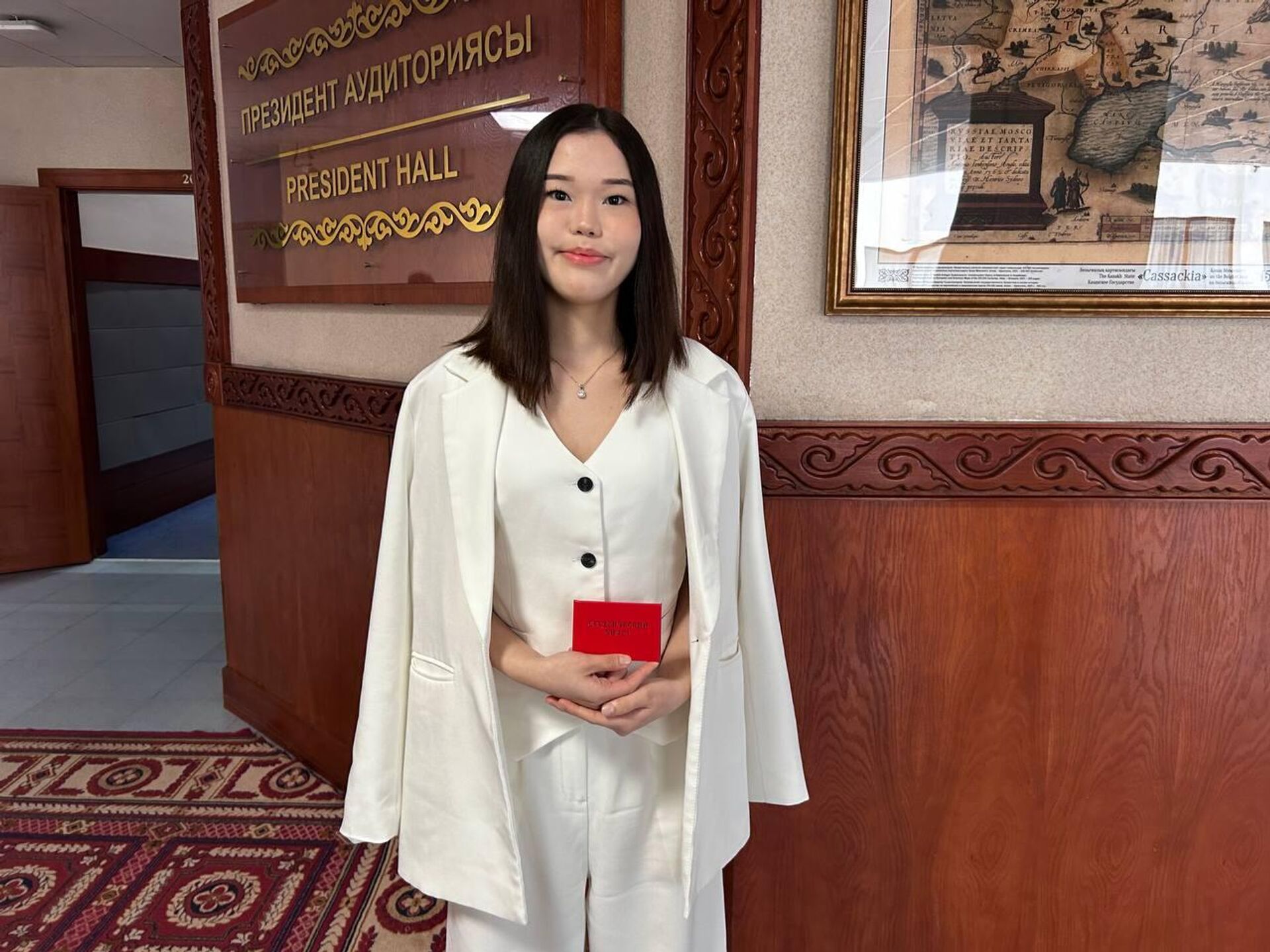 В Астане прошло торжественное вручение студенческих билетов первокурсникам казахстанского филиала МГИМО В Астане прошло торжественное вручение студенческих билетов первокурсникам казахстанского филиала МГИМО - Sputnik Казахстан, 1920, 01.11.2025