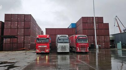 Большегрузы на Самарской таможне