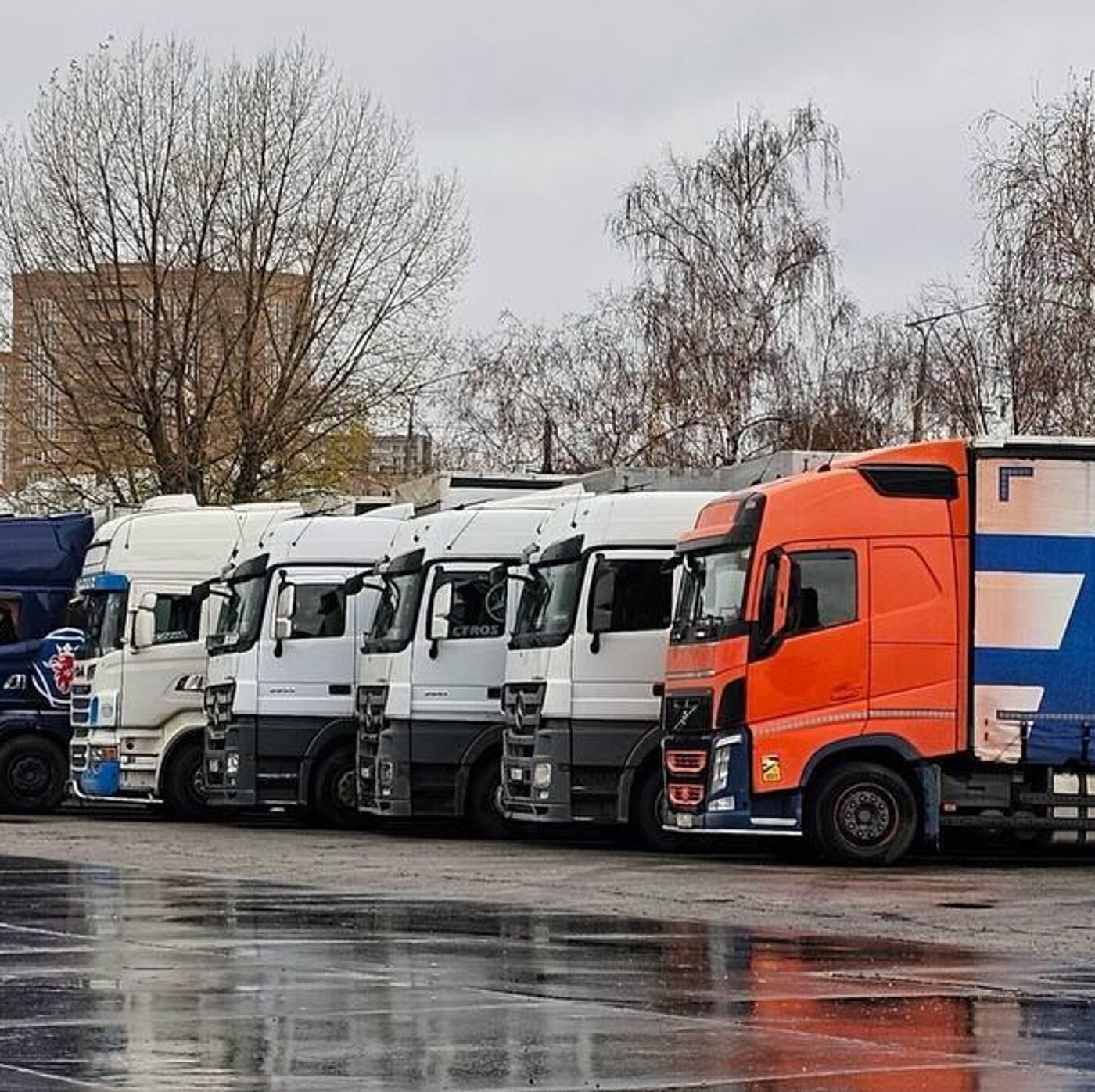 Есектегі мас бөтелке