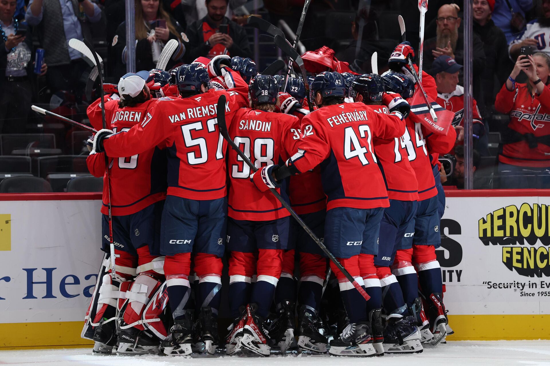 Александр Овечкин  - Sputnik Казахстан, 1920, 06.11.2025