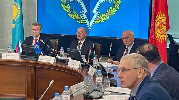 6 ноября в Петербурге состоялось внеочередное заседание постоянных комиссий ПА ОДКБ - Sputnik Казахстан