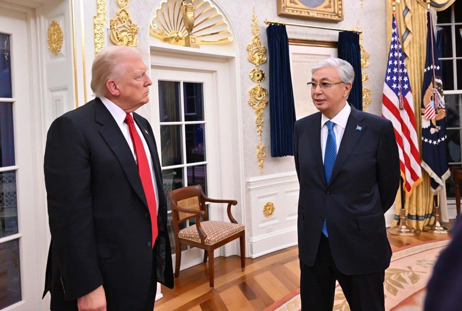 Встреча Дональда Трампа и Касым-Жомарта Токаева в Белом Доме Встреча Дональда Трампа и Касым-Жомарта Токаева в Белом Доме - Sputnik Казахстан, 1920, 26.12.2025