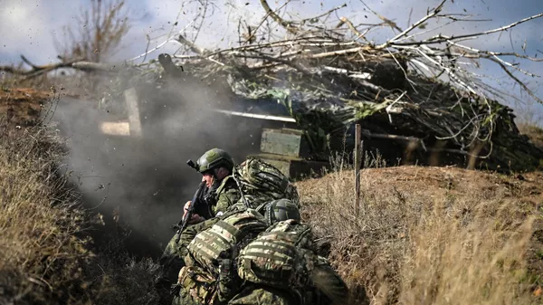 Боевое слаживание военных в зоне СВО, архивное фото - Sputnik Казахстан