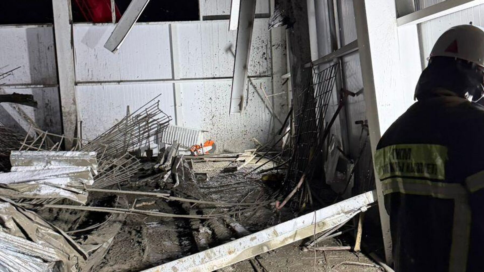 Обрушение плиты перекрытия на строительной площадке в Павлодаре Обрушение плиты перекрытия на строительной площадке в Павлодаре - Sputnik Казахстан, 1920, 08.11.2025