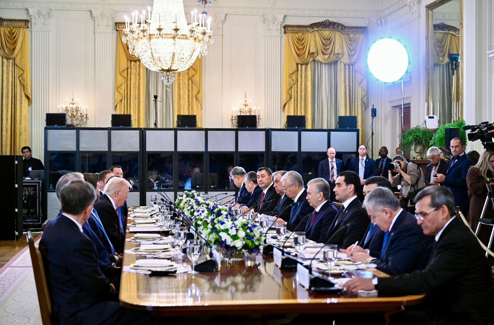 Cаммит Центральная Азия – США в Вашингтоне Cаммит Центральная Азия – США в Вашингтоне - Sputnik Қазақстан, 1920, 08.11.2025