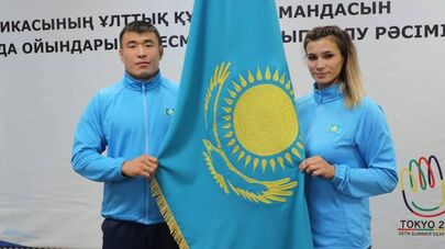  Государственный флаг Казахстана вручили национальной сборной в преддверии XXV Сурдлимпийских игр