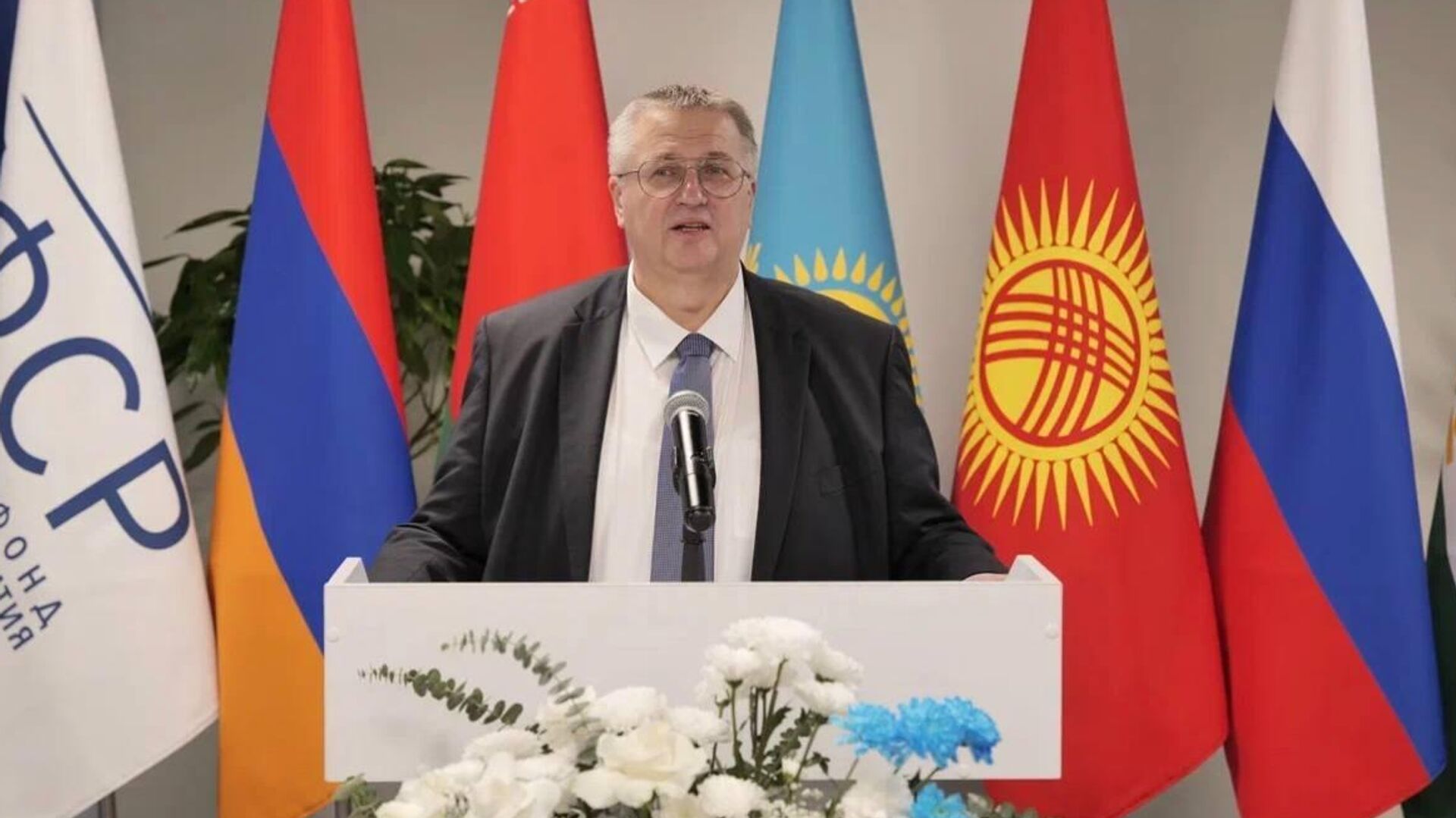 Алексей Оверчук на открытии штаб-квартиры Евразийского фонда стабилизации и развития в Астане Алексей Оверчук на открытии штаб-квартиры Евразийского фонда стабилизации и развития в Астане - Sputnik Казахстан, 1920, 08.11.2025